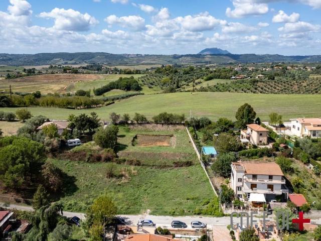 Terreno in vendita a Fara Sabina, Lazio