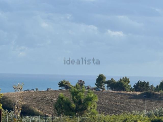 Terreno in vendita a Selvotta, Vasto