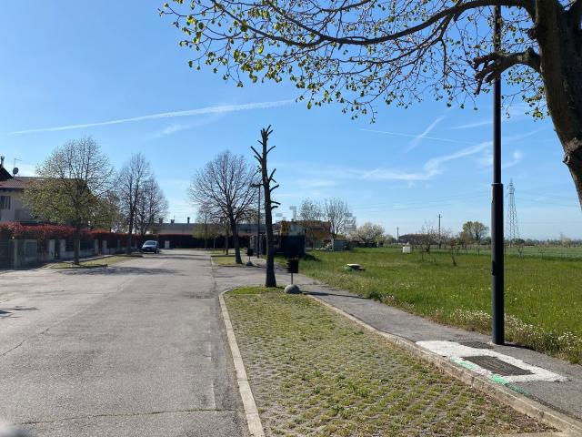Terreno in vendita a Pozzoleone, Veneto