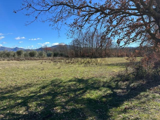 Terreno in vendita a Colli A Volturno, Molise