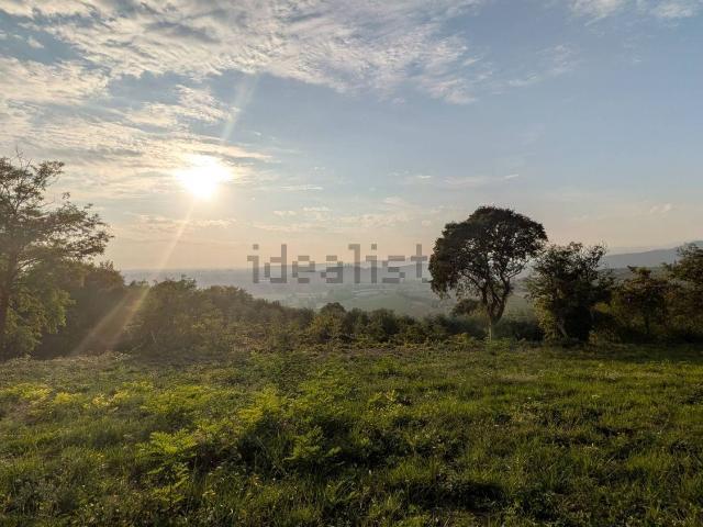 Terreno in vendita a Montorio, Verona