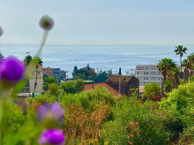 Terreno in vendita a Picanello-Ognina-Barriera-Canalicchio, Catania