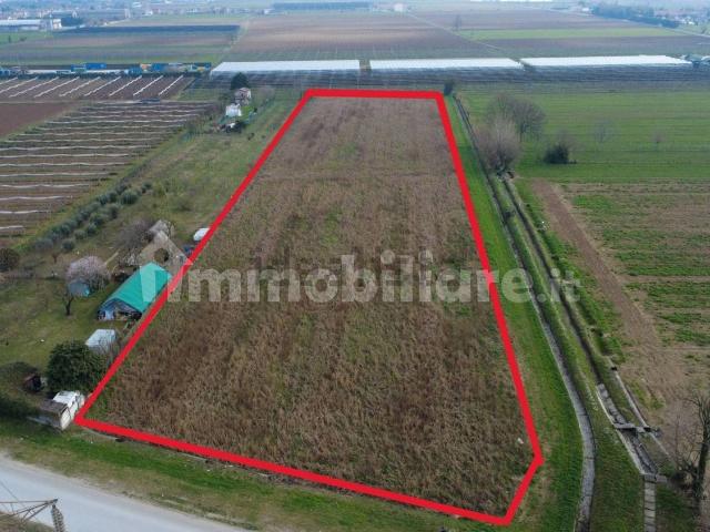 Terreno in vendita a Gazii, Villafranca Di Verona
