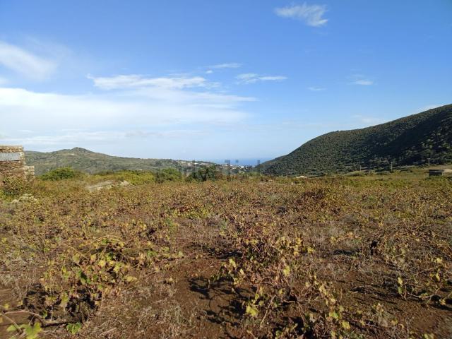 Terreno in vendita a Pantelleria Aeroporto, Sicilia