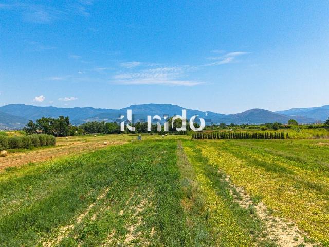 Terreno in vendita a Prato, Toscana