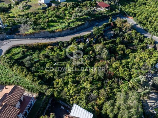 Terreno in vendita a Loreto, Acireale