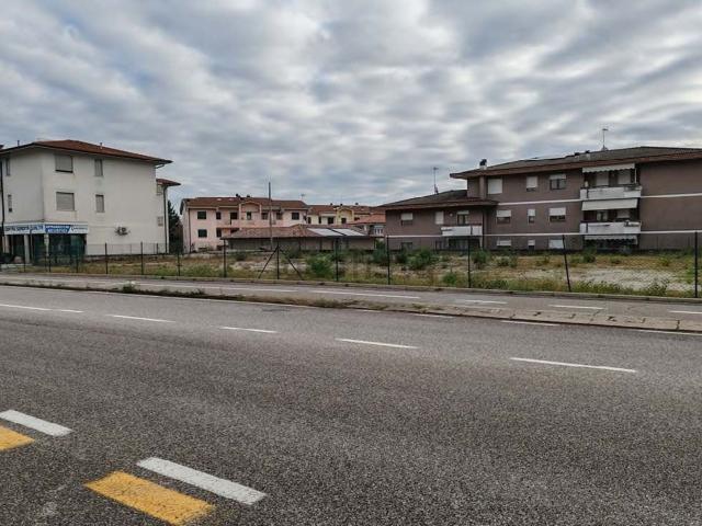 Terreno in vendita a Schio, Veneto