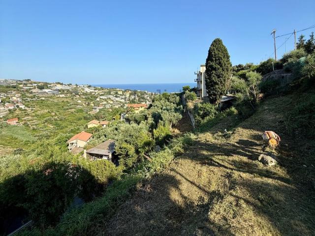 Terreno in vendita a San Lorenzo, San Remo