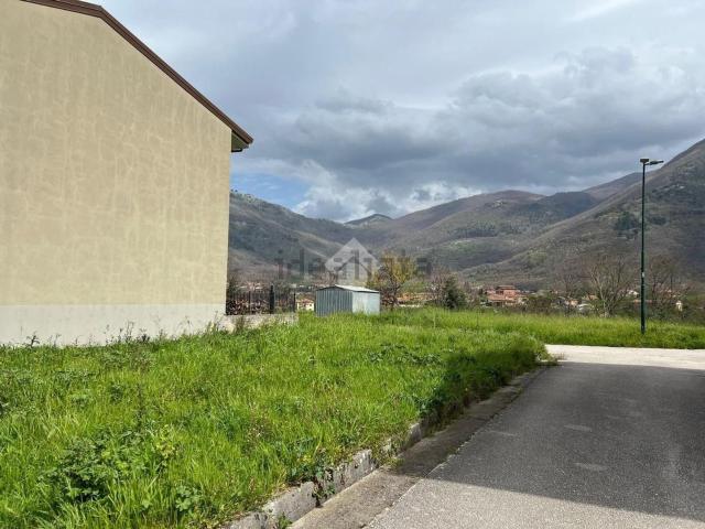 Terreno in vendita a Serino, Campania