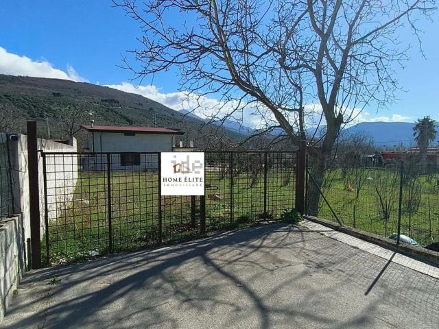 Terreno in vendita a Avella, Campania