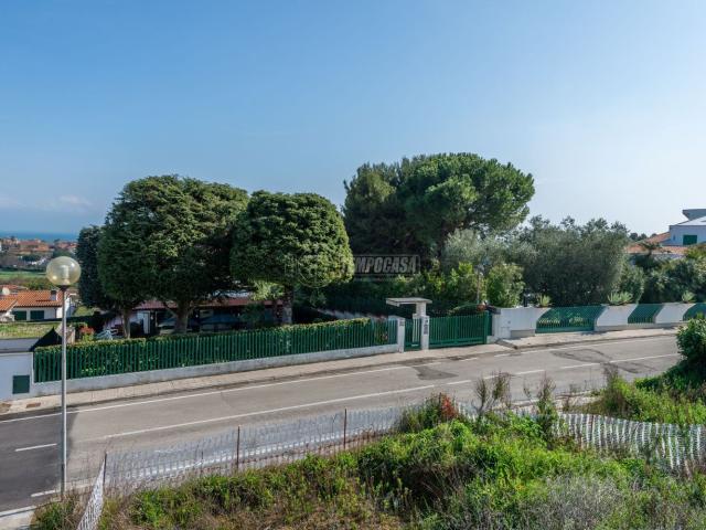 Terreno in vendita a Marche, Ancona