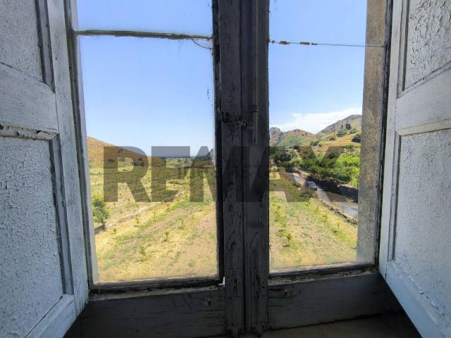 Terreno in vendita a Calatabiano, Sicilia