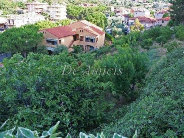 Terreno in vendita a Bordighera, Provincia di Imperia