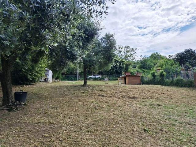 Terreno in vendita a Pietragrossa, Chieti