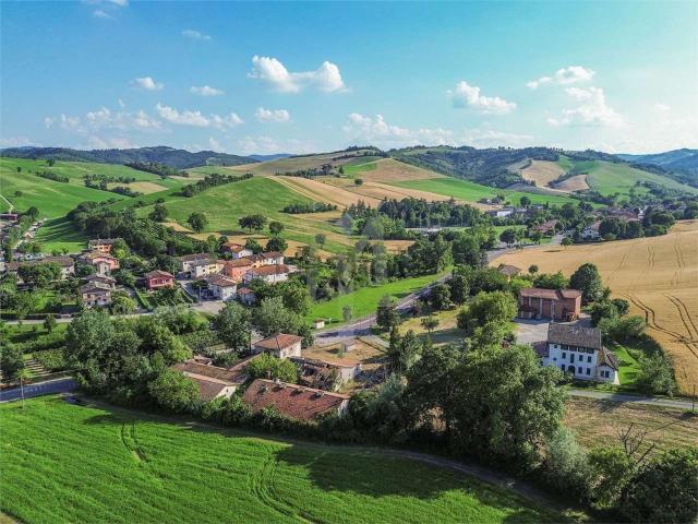 Terreno in vendita a Colline Matildiche, Re