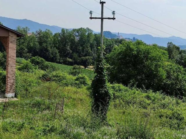 Terreno in vendita a Trissino, Veneto