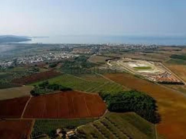 Terreno in vendita a Follonica, Toscana
