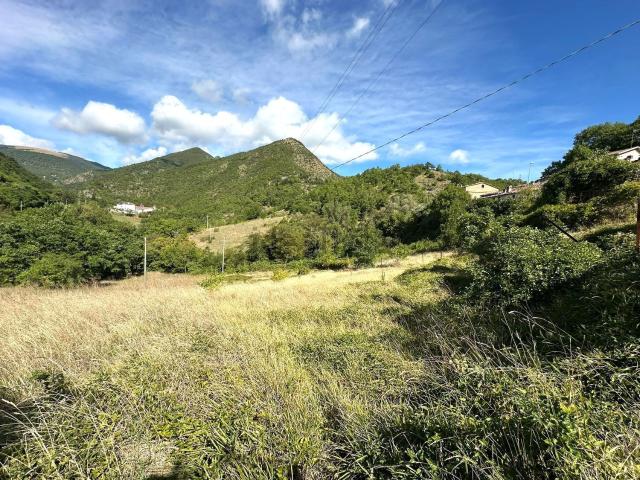 Terreno in vendita a Marche, Ancona