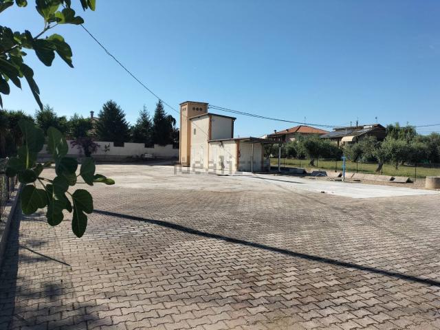 Terreno in vendita a Francavilla Al Mare, Abruzzo