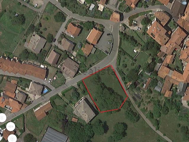 Terreno in vendita a Corciago, Nebbiuno