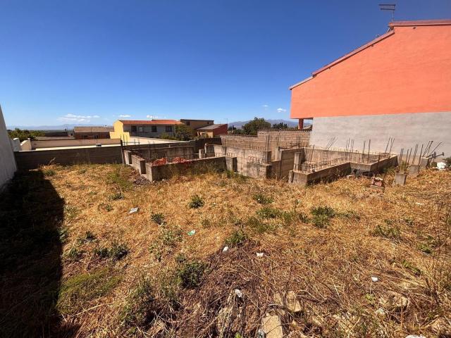 Terreno in vendita a Sanluri, Sardigna/Sardegna