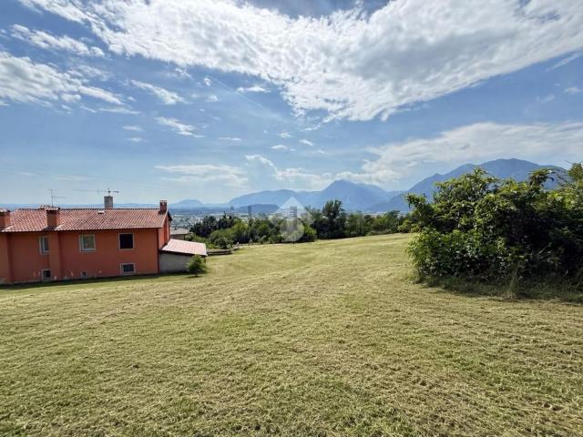 Terreno in vendita a Bambins, Gemona del Friuli / Glemone