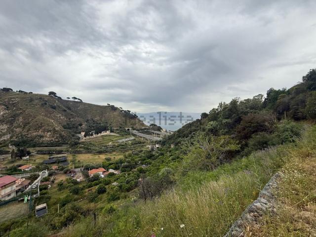 Terreno in vendita a Zinni, Messina