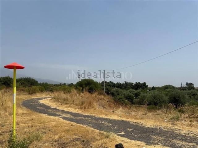 Terreno in vendita a Gravina di Catania, Catania