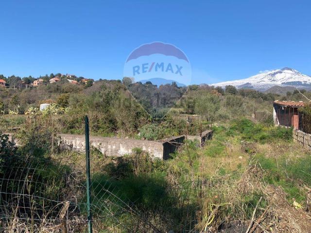 Terreno in vendita a Massannunziata, Mascalucia