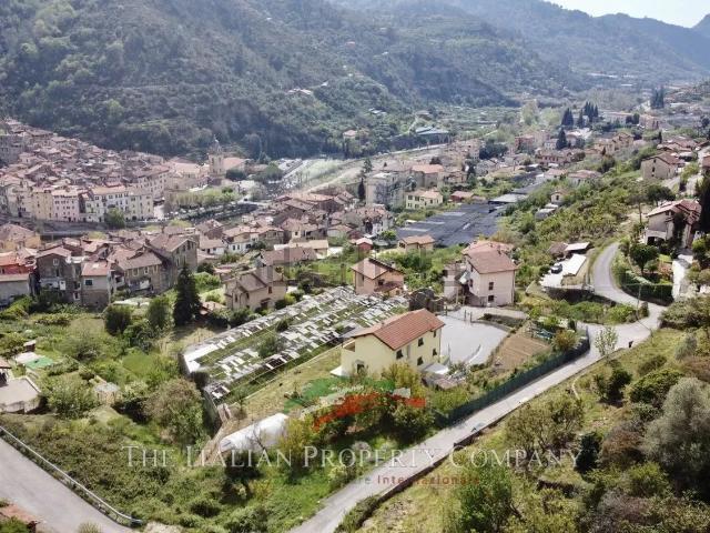 Terreno in vendita a Dolceacqua, Liguria