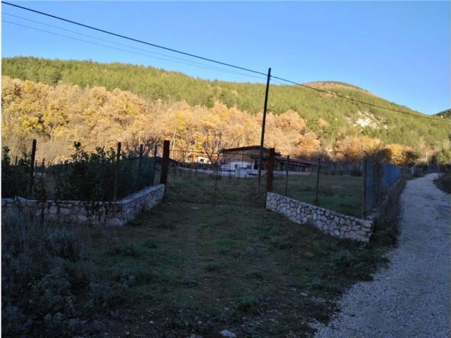 Terreno in vendita a Tornimparte, Abruzzo