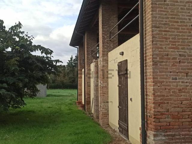 Terreno in vendita a Sarmato, Reggio Emilia