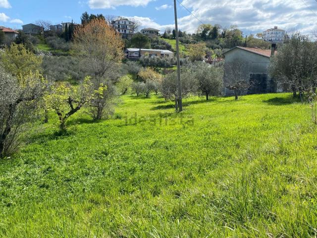 Terreno in vendita a Marcianese, Lanciano