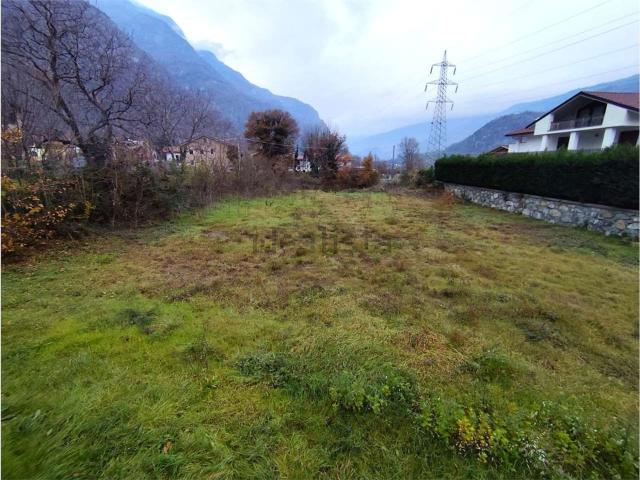 Terreno in vendita a Champdepraz, Aosta