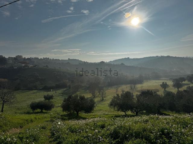 Terreno in vendita a Spoltore, Abruzzo