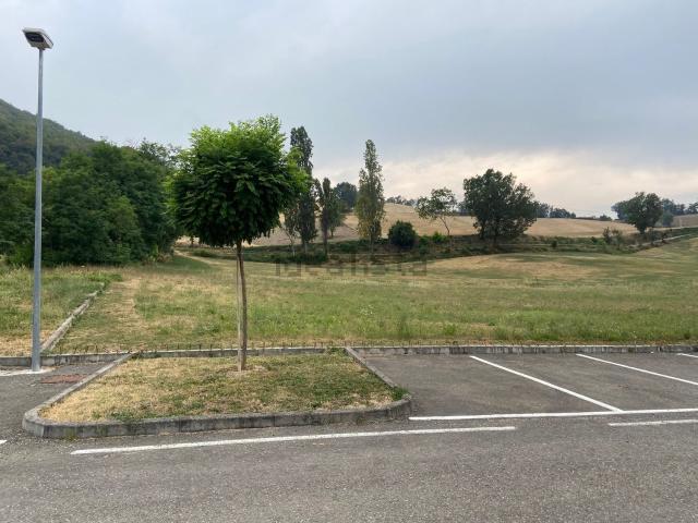 Terreno in vendita a Case Schianchi, Langhirano
