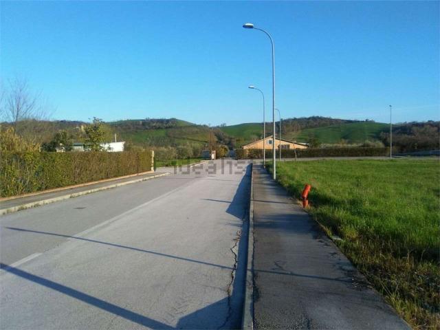 Terreno in vendita a Marche, Fermo