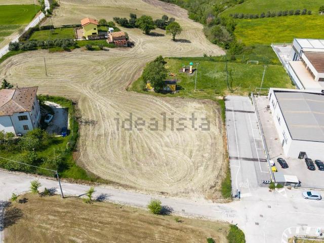 Terreno in vendita a Marche, Ancona