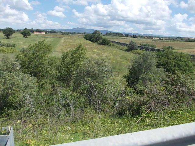 Terreno in vendita a Cecina, Toscana