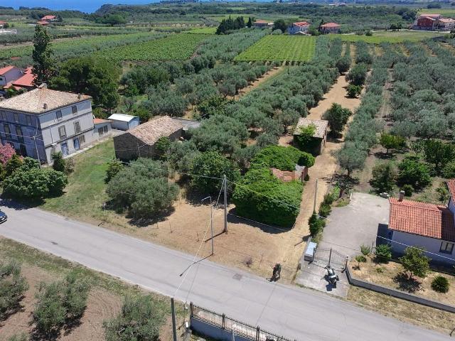 Terreno in vendita a Mancini, San Vito Chietino
