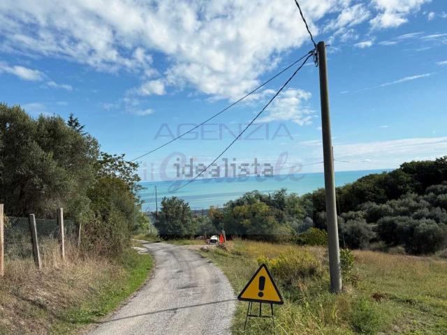 Terreno in vendita a Cappelletti, Colonnella