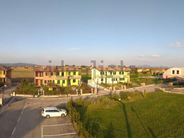 Terreno in vendita a Noventa Vicentina, Vicenza