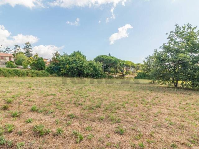 Terreno in vendita a Ischia Di Castro, Lazio