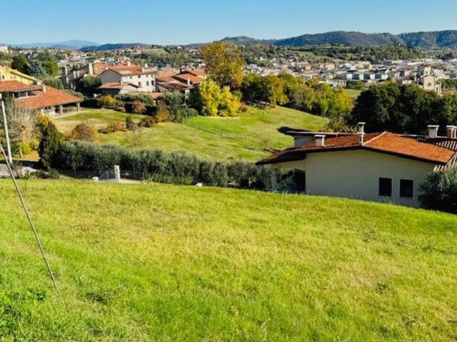 Terreno in vendita a Villaggio Giardino, Arzignano