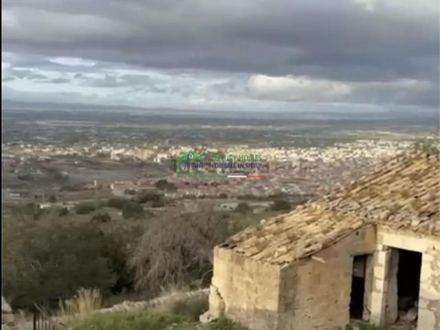 Terreno in vendita a Comiso, Sicilia
