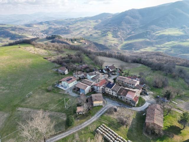 Terreno in vendita a I Montanari, Pellegrino Parmense