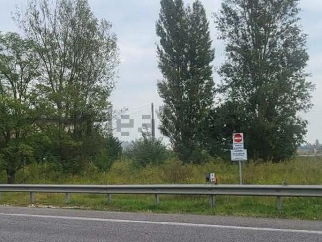 Terreno in vendita a Porto Viro, Veneto