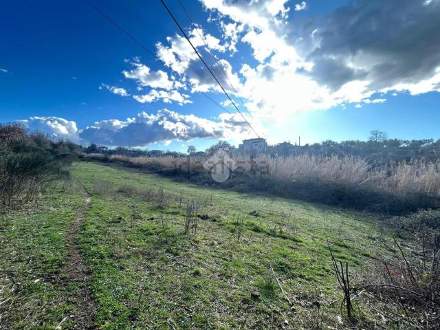 Terreno in vendita a Viterbo, Lazio