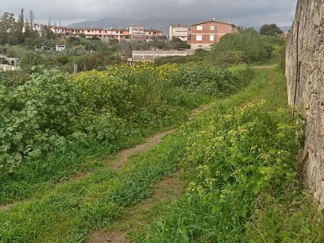 Terreno in vendita a Dolianova, Sardigna/Sardegna