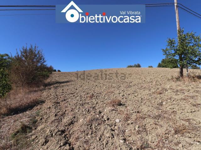 Terreno in vendita a Floriano, Campli